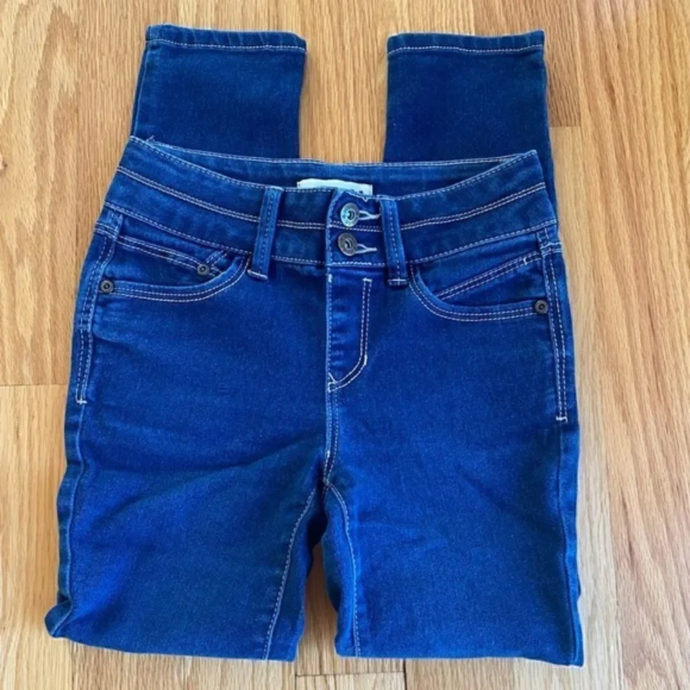 Mudd Skinny Jeans